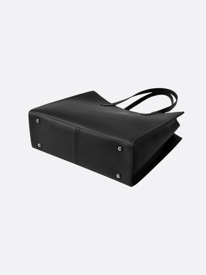 Leather shoulder bag